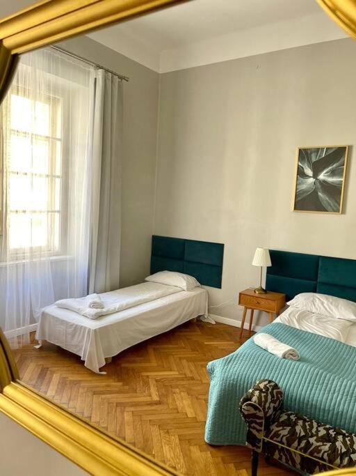 Florianska Grand Apartment 2 Krakau Buitenkant foto