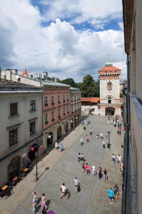 Florianska Grand Apartment 2 Krakau Buitenkant foto